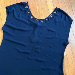 Banana Republic- navy top, size L, NWT